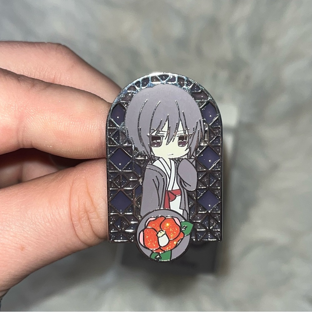 Akito fruits basket blind bag pin
Brand new